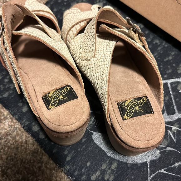 Freebird by Stephen size 9, caprice, white snake sandals. - Picture 2 of 4